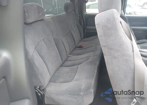 2000 Chevrolet Silverado 1500 Ls from USA, damaged, VIN 2GCEC19T5Y1405514